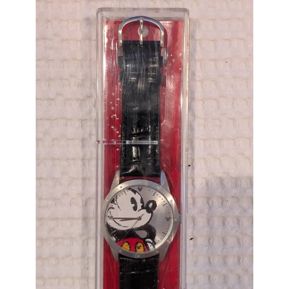 Vintage Mickey Mouse Wristwatch –  Original Packaging – Classic Design - Picture 2 of 5